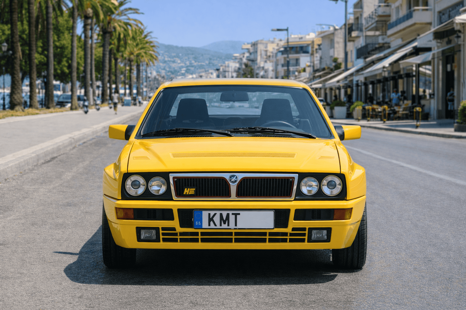 Αυτοκίνητο με πινακίδα